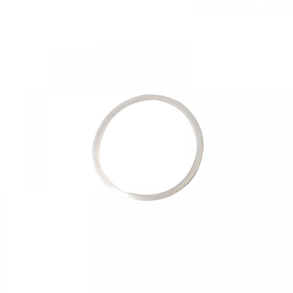 O-ringen mot en vit bakgrund