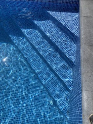 Hörntrappa med Fyra Steg, under Liner