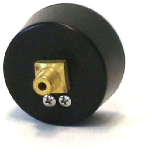 Fästet är på baksidan av manometern