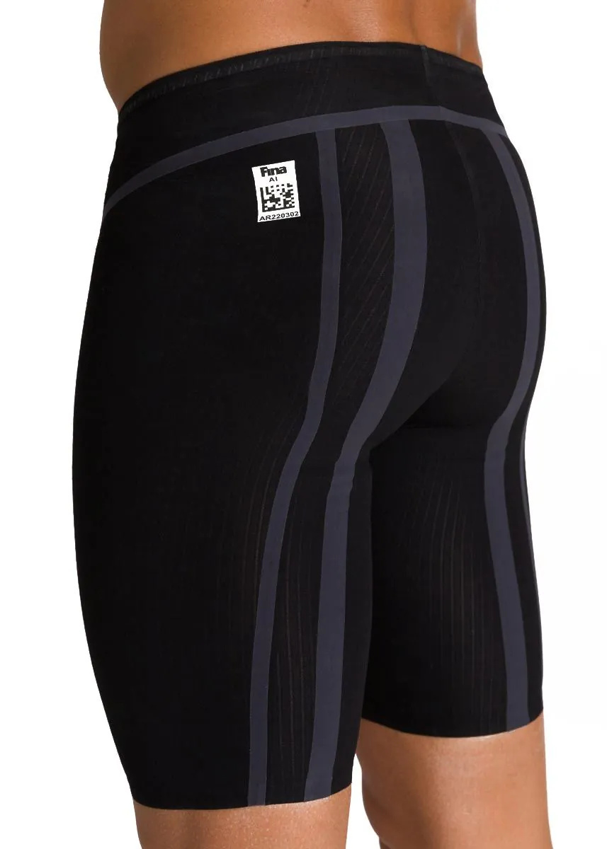 Badbyxorna snett bakifrån