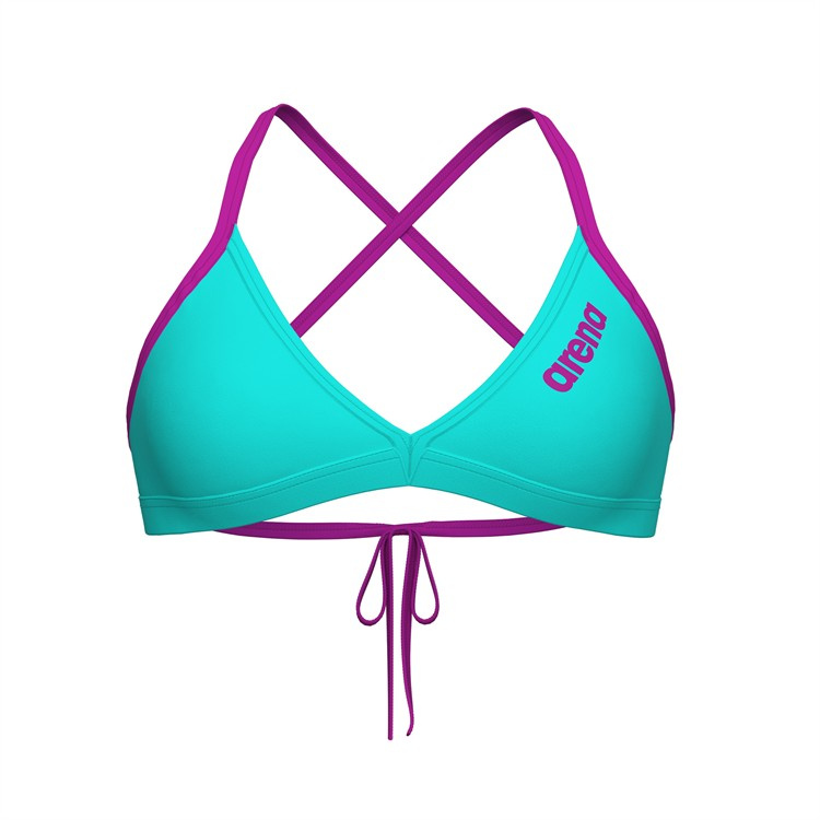 Bikinitoppen sedd framifrån mot en vit bakgrund