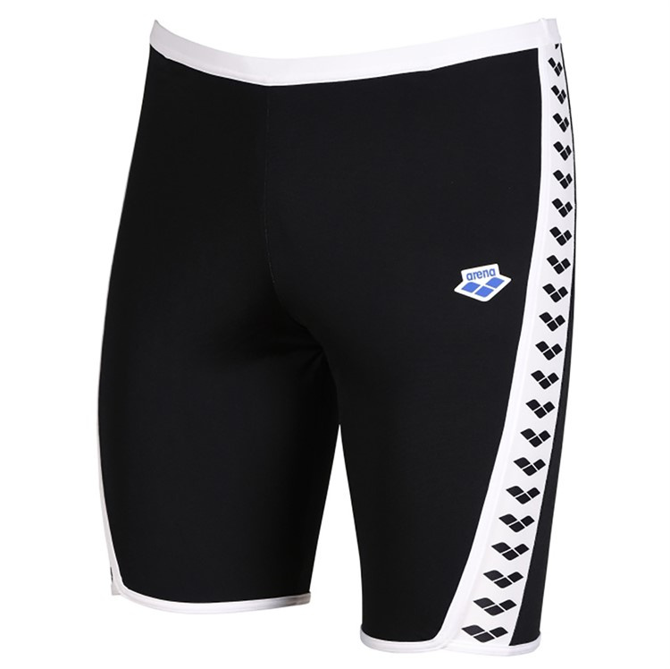 Badbyxorna snett framifrån