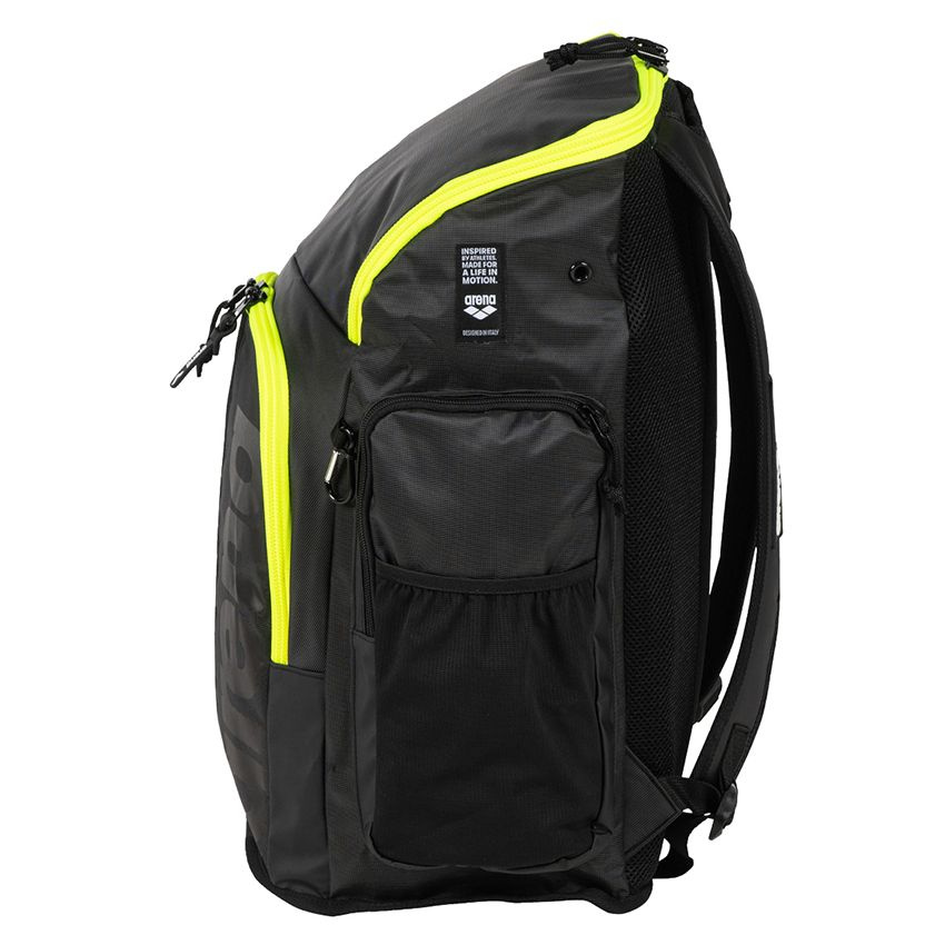 Väskan sedd från sidan