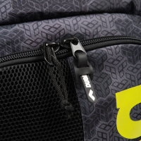 Ryggsäck Spiky III Allover 45L - Camo Kikko Närbild på väskans dragkedja och tyg