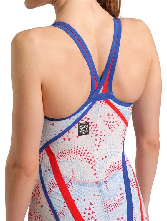 Närbild på baddräktens rygg