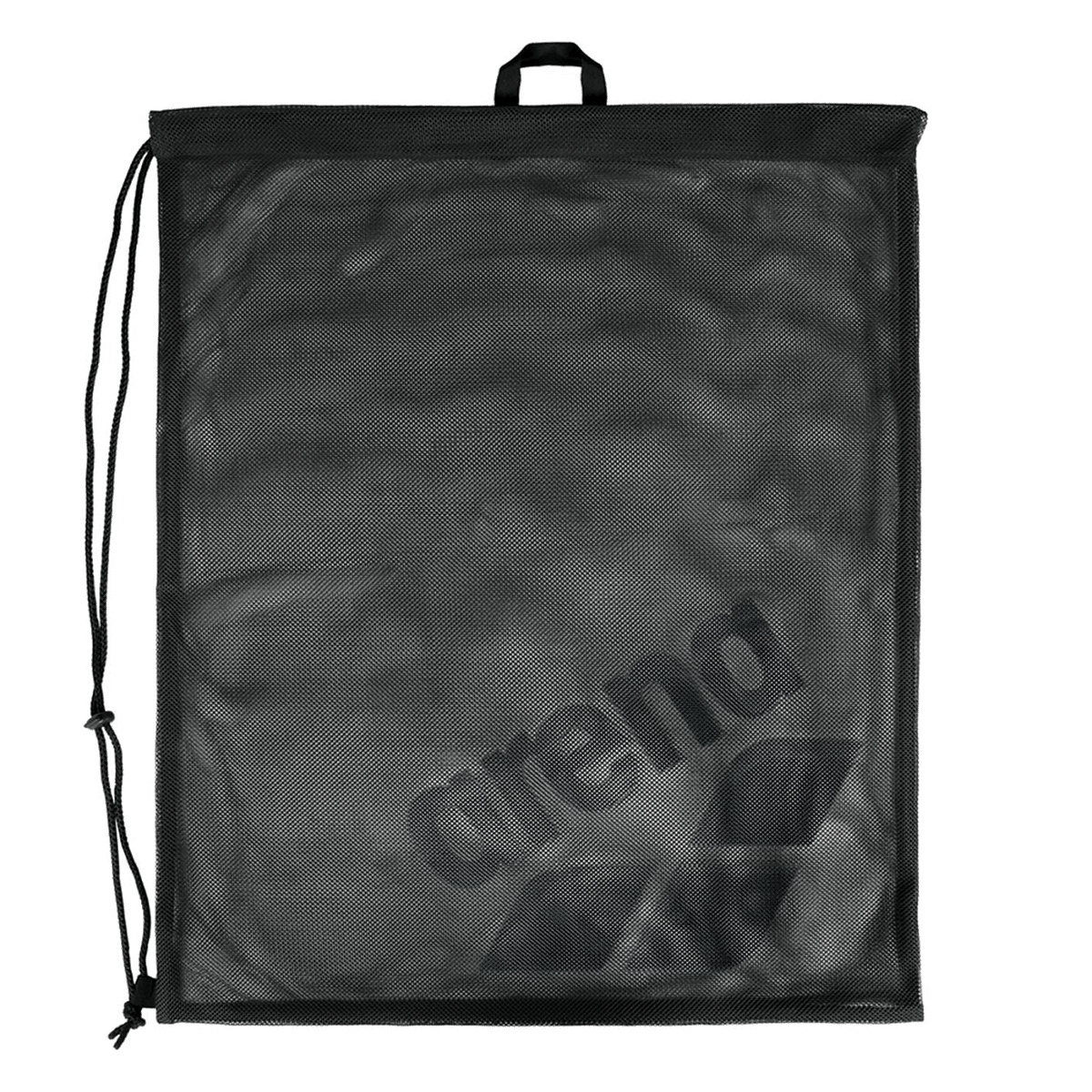 Meshväskan mot en vit bakgrund