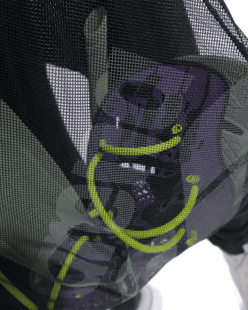 Närbild på meshväskan