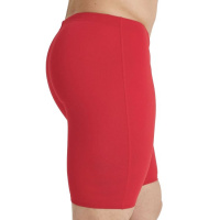 Närbild på en man i badbyxorna sedd från sidan