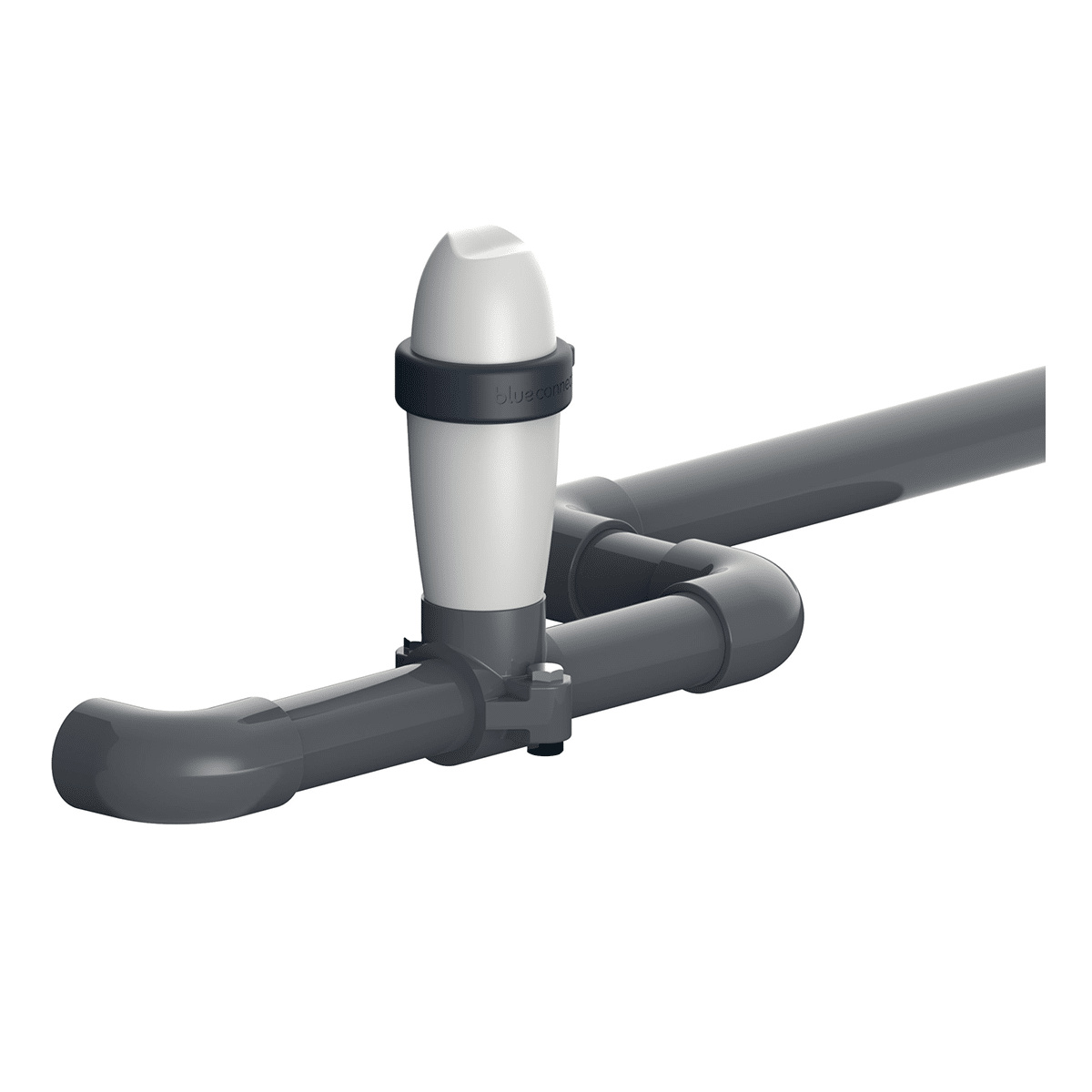 En Blue Connect Go enhet installerad med en Fit50 på ett pvc rör