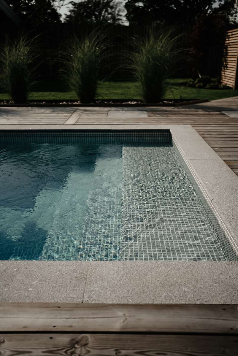 Färdigmonterad helgaveltrappa