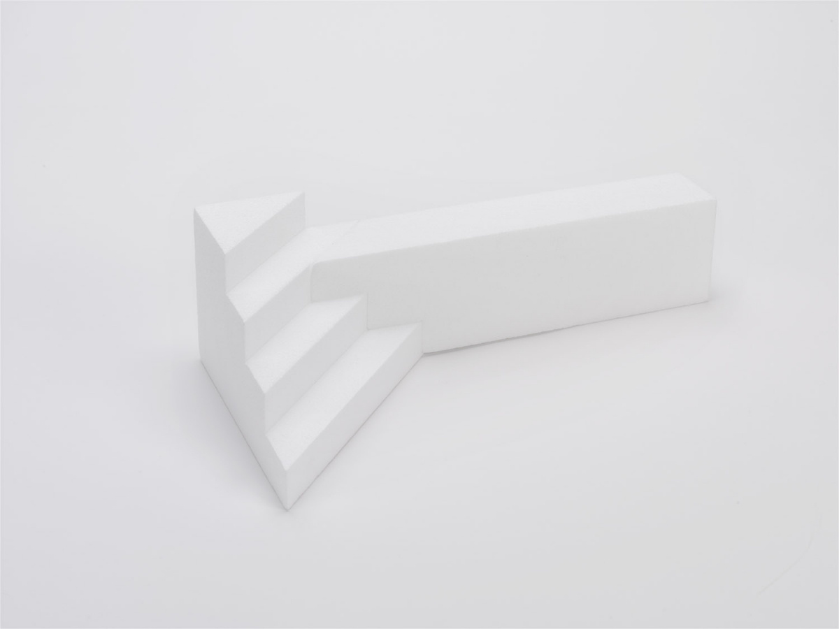 Hörntrappor med Sittbänk och Fyra Steg