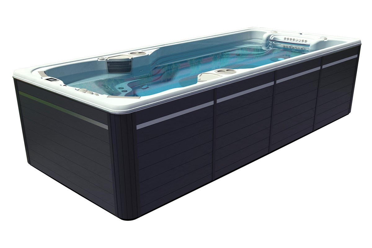 Swimspa 17AX AquaSport fyllt med vatten sett snett ovanifrån