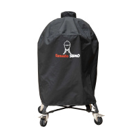 En Kamado Sumo Classic med överdrag på sig