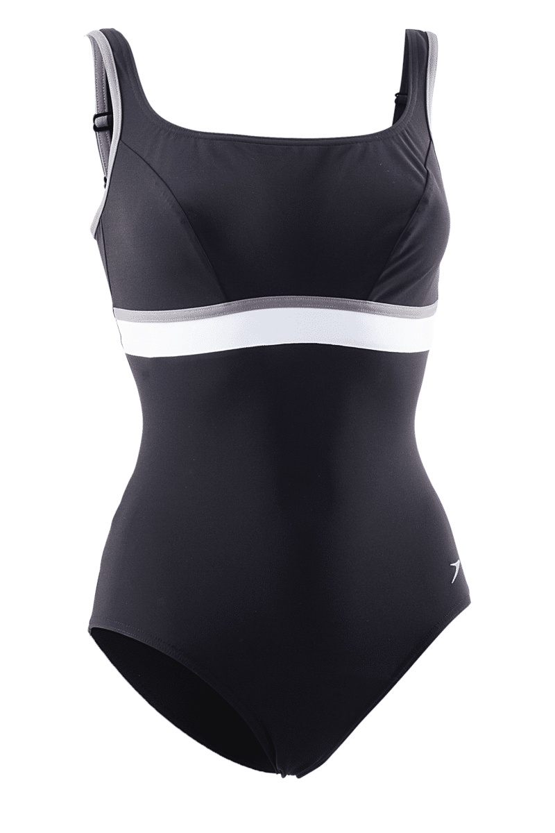 Baddräkten mot en vit bakgrund