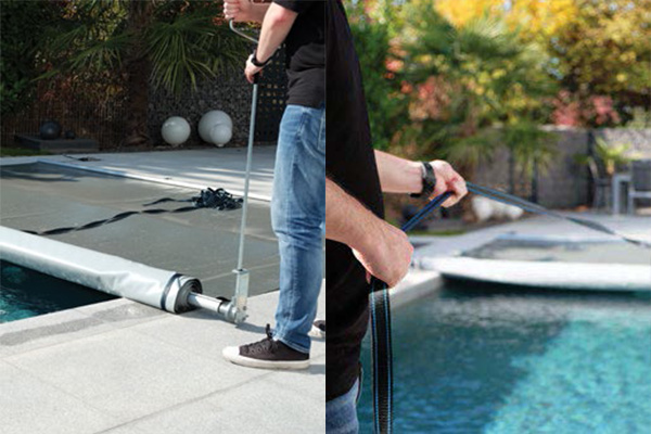 två bilder på en man som öppnar och stänger poolskyddet