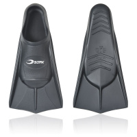 Bak och framsidan av simfenorna