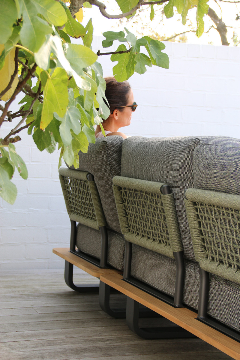 Ryggstödet och baksidan av delarna i Natural serien 