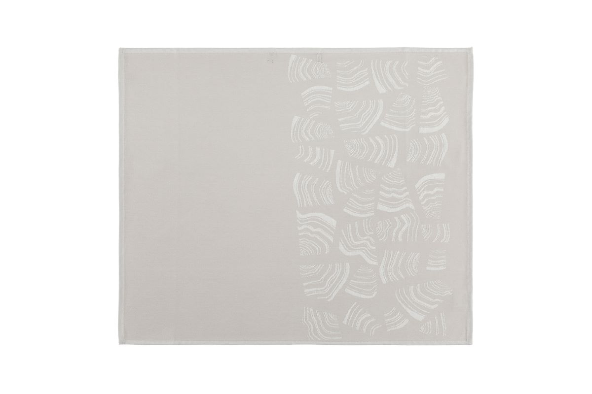 Sitthandduken mot en vit bakgrund