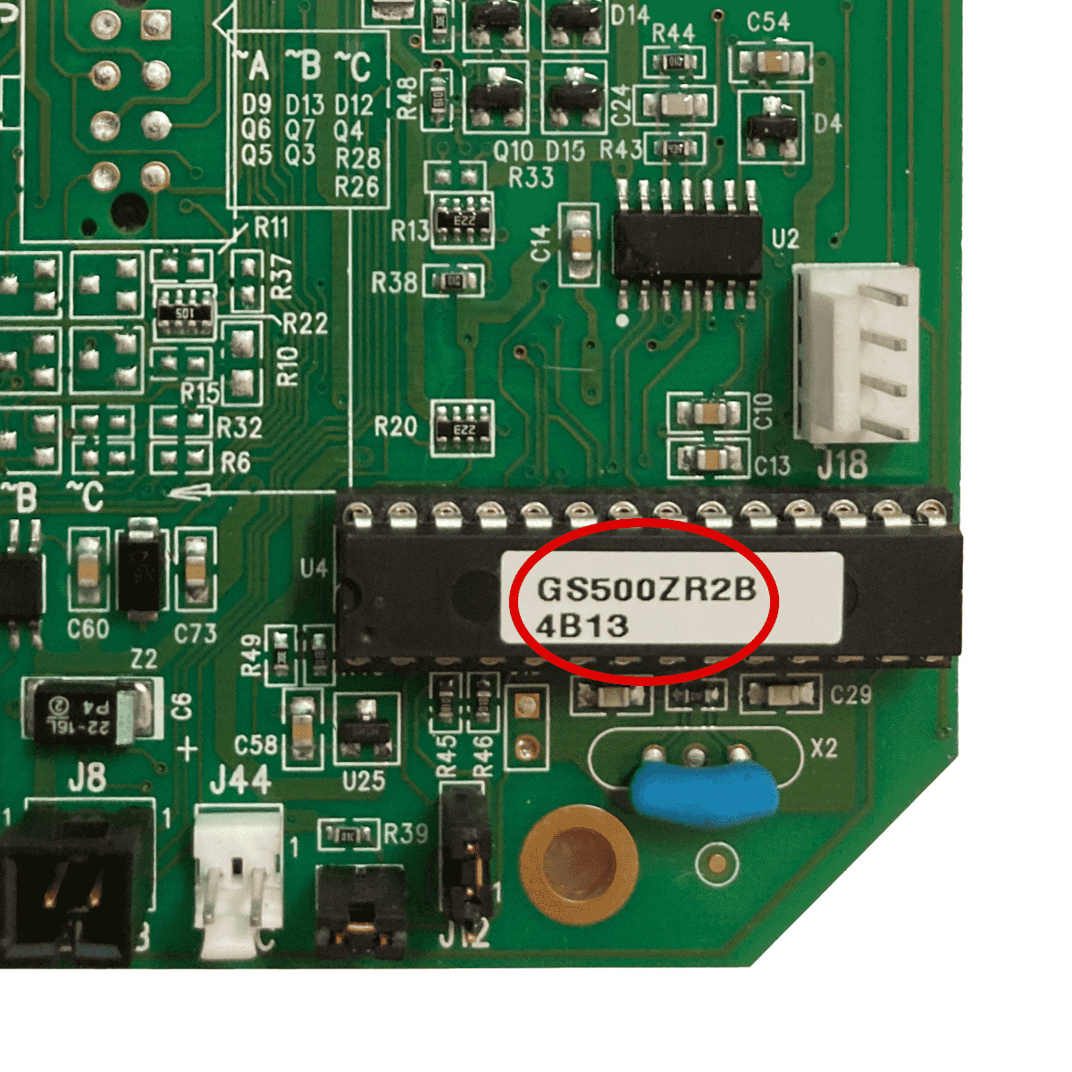 Närbild på det nedre högra hörnet av kretskortet