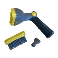 Borsten går att ta av för rengöring De individuella komponenterna i filterrengöraren